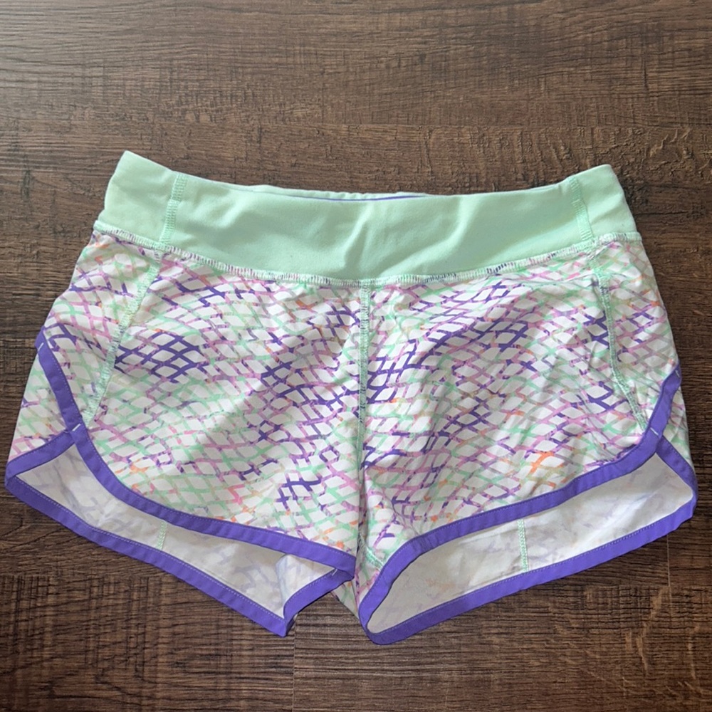 Girls ivivva size 14 colorful running shorts